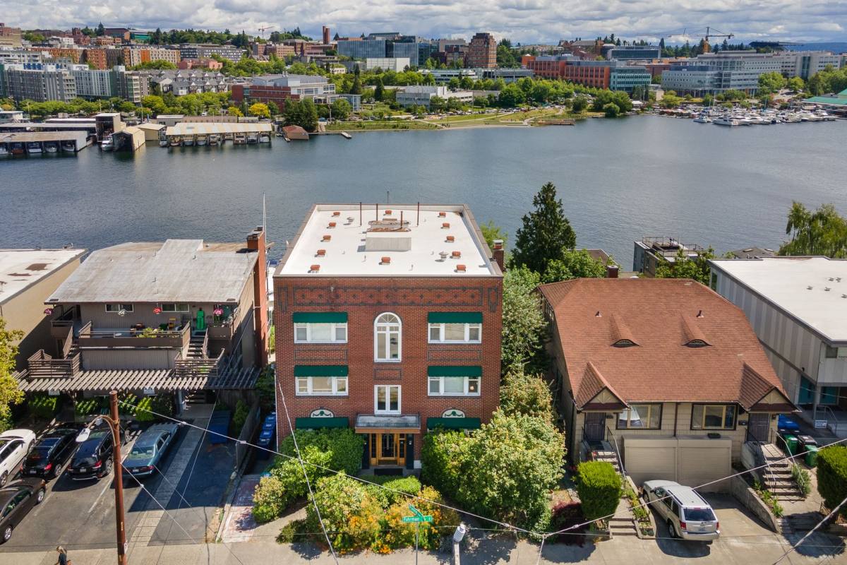 Apartment for rent at 3226 Fuhrman Ave E, Seattle, WA 98102