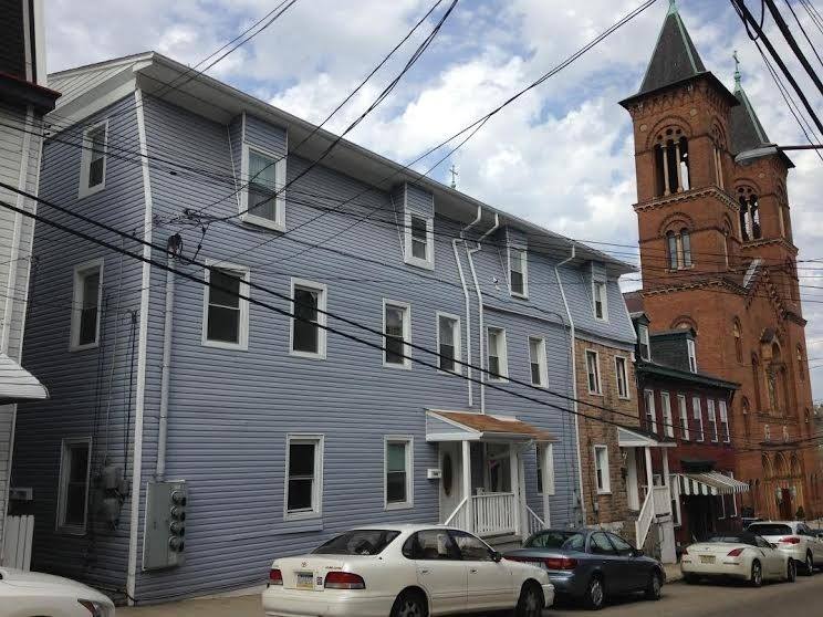 Apartment for rent at 254 256 37th St, Pittsburgh, PA 15201