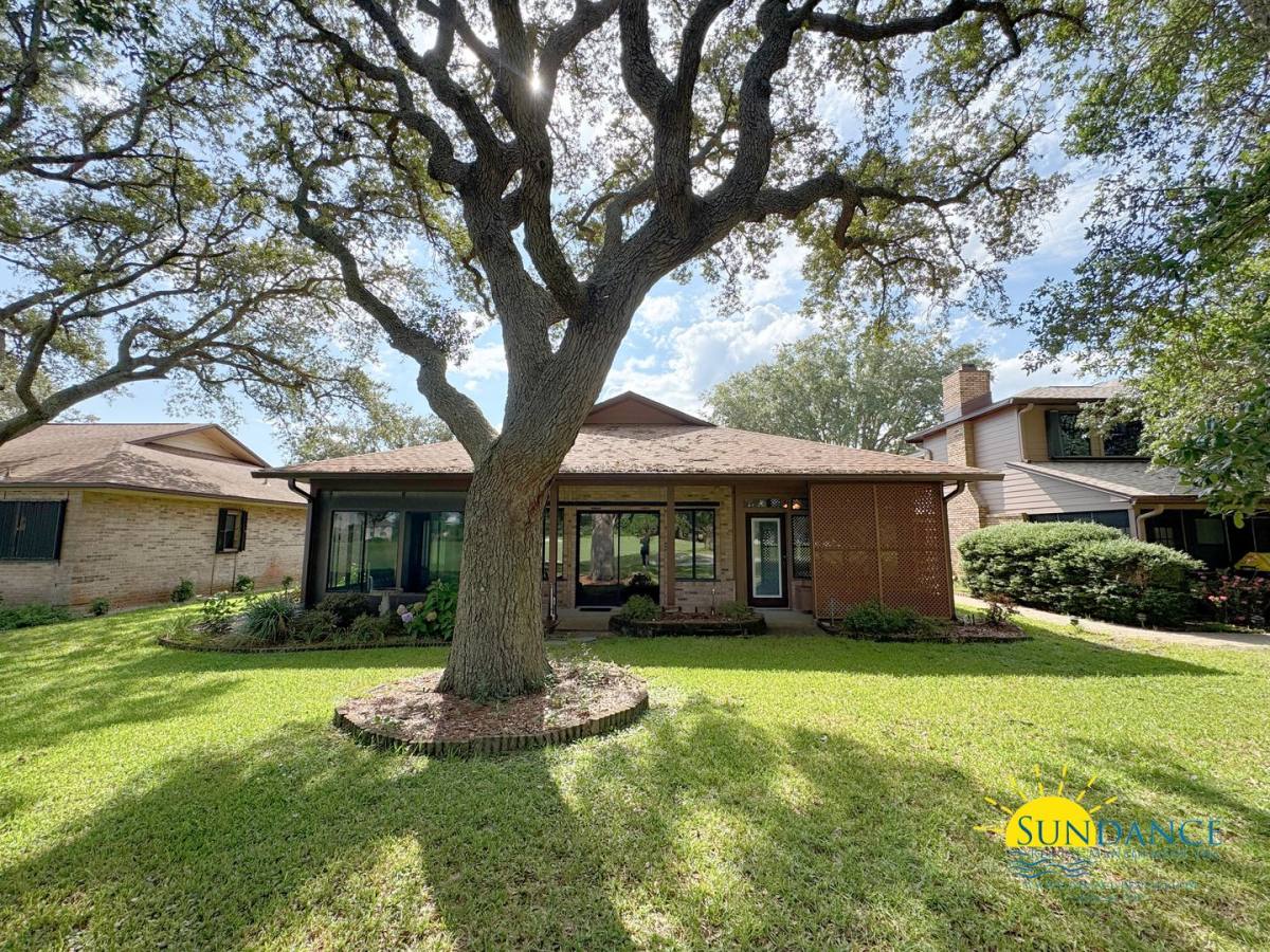 House for rent at 889 Shalimar Court, Shalimar, FL 32579