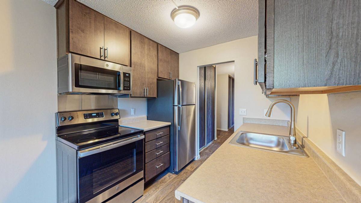 Apartment for rent at 650 Garfield St E, Anoka, MN 55303