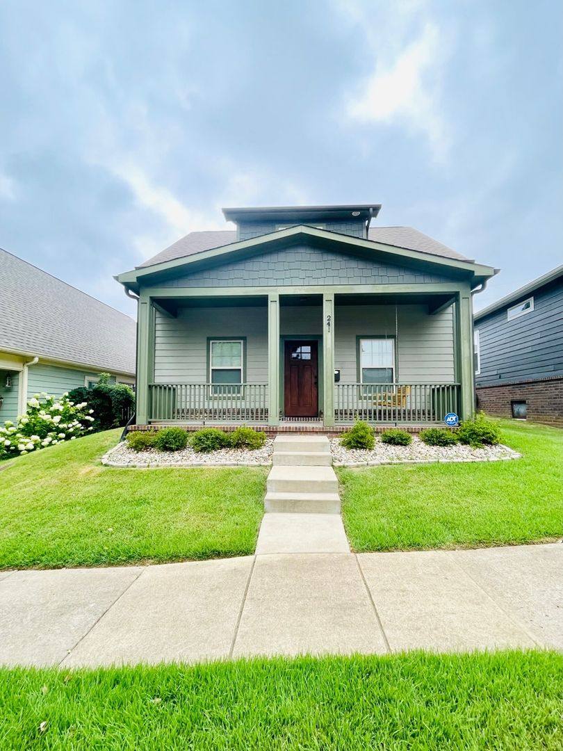 House for rent at 241 Wells St, Jackson, TN 38301
