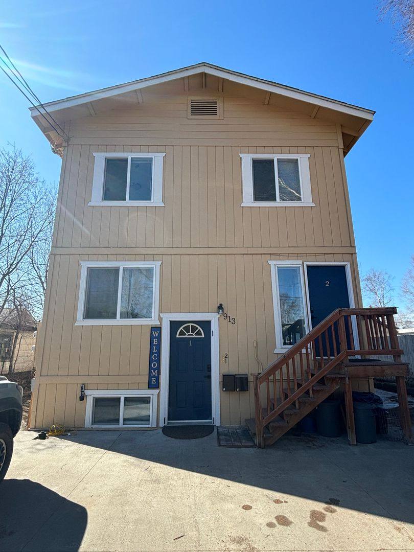 Apartment for rent at 913 5th Ave, Fairbanks, AK 99701