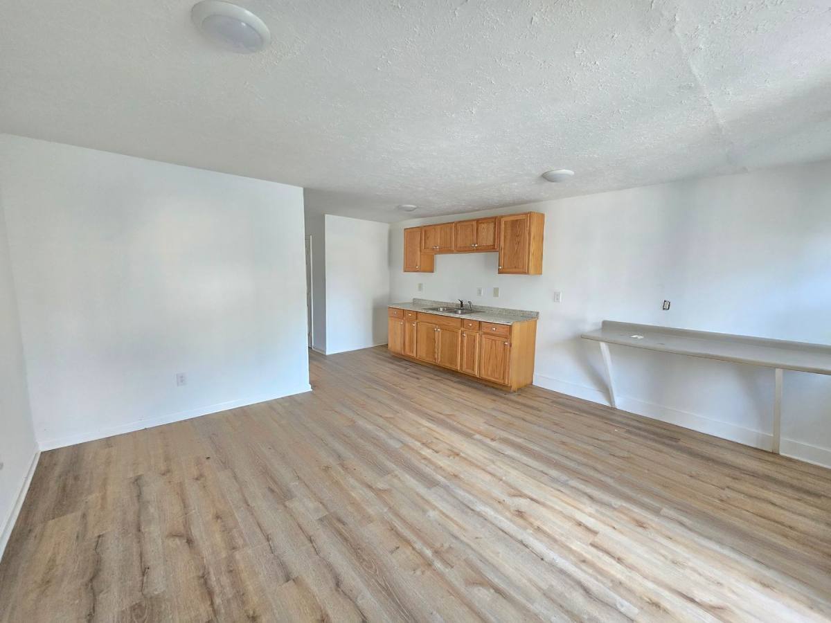 Apartment for rent at 527 S 20th St, Louisville, KY 40203