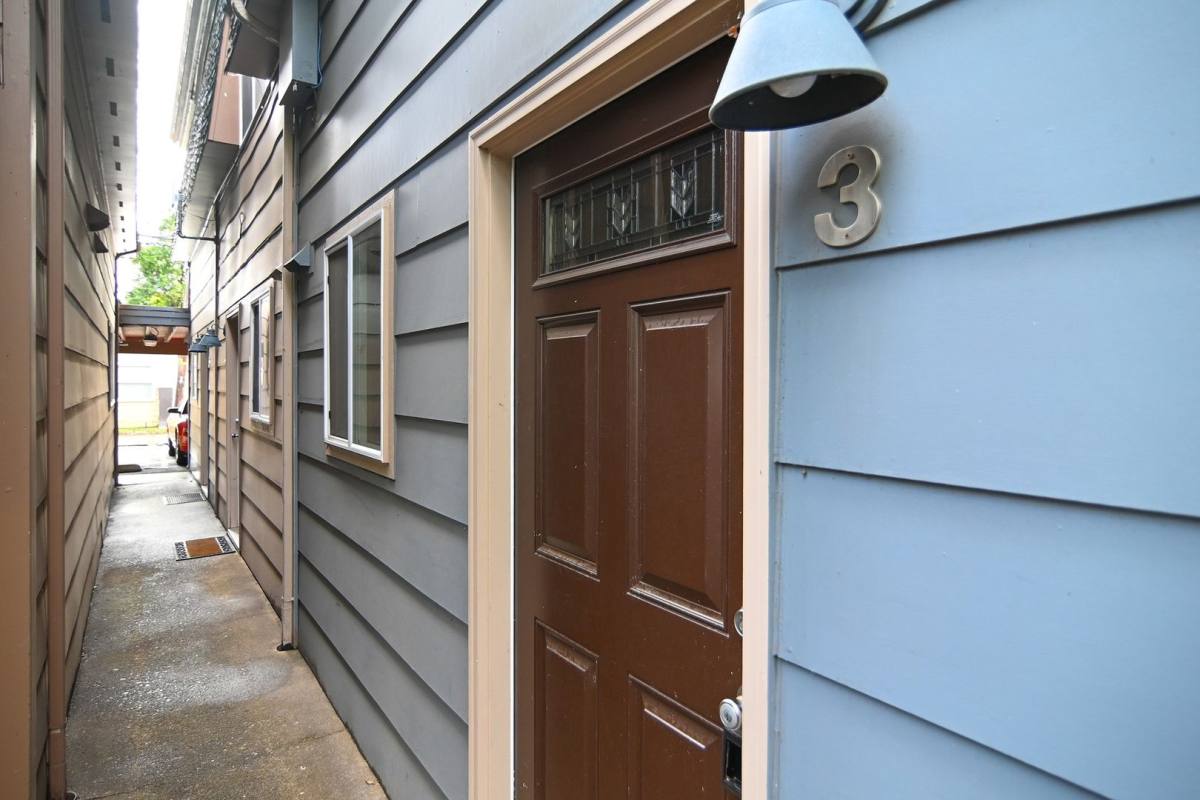 Apartment for rent at 1437 High St, Eugene, OR 97401