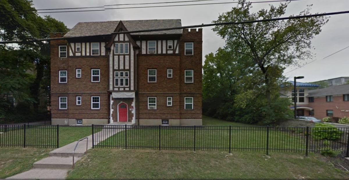 Apartment for rent at 2532 Highland Ave, Cincinnati, OH 45219