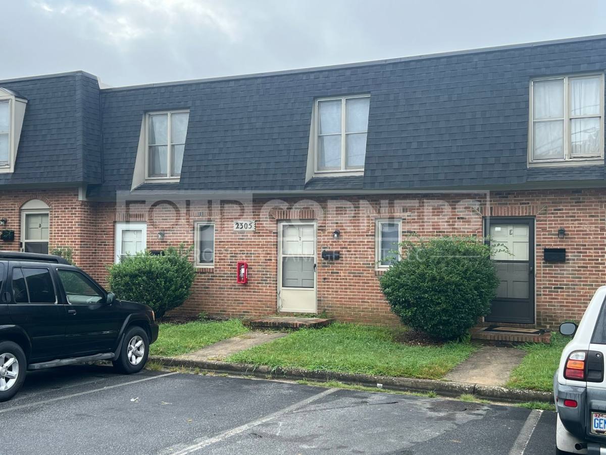 Townhouse for rent at 2305 Vanstory St #D, Greensboro, NC 27407