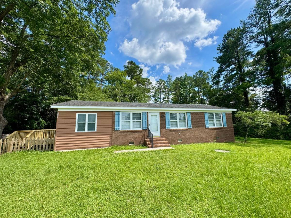 House for rent at 6871 Cates Bay Highway, Conway, SC 29527