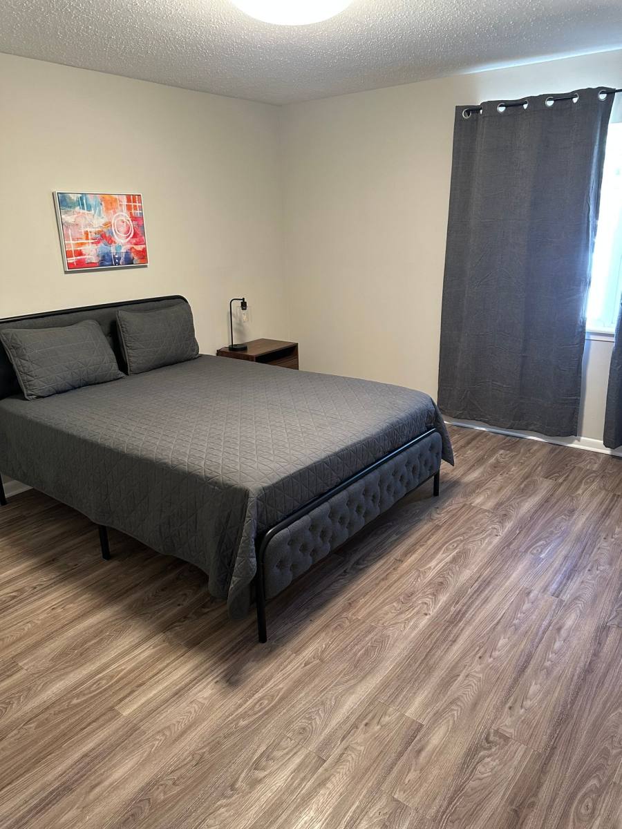 Apartment for rent at 433 Meadowlark Dr, Canton, MS 39046