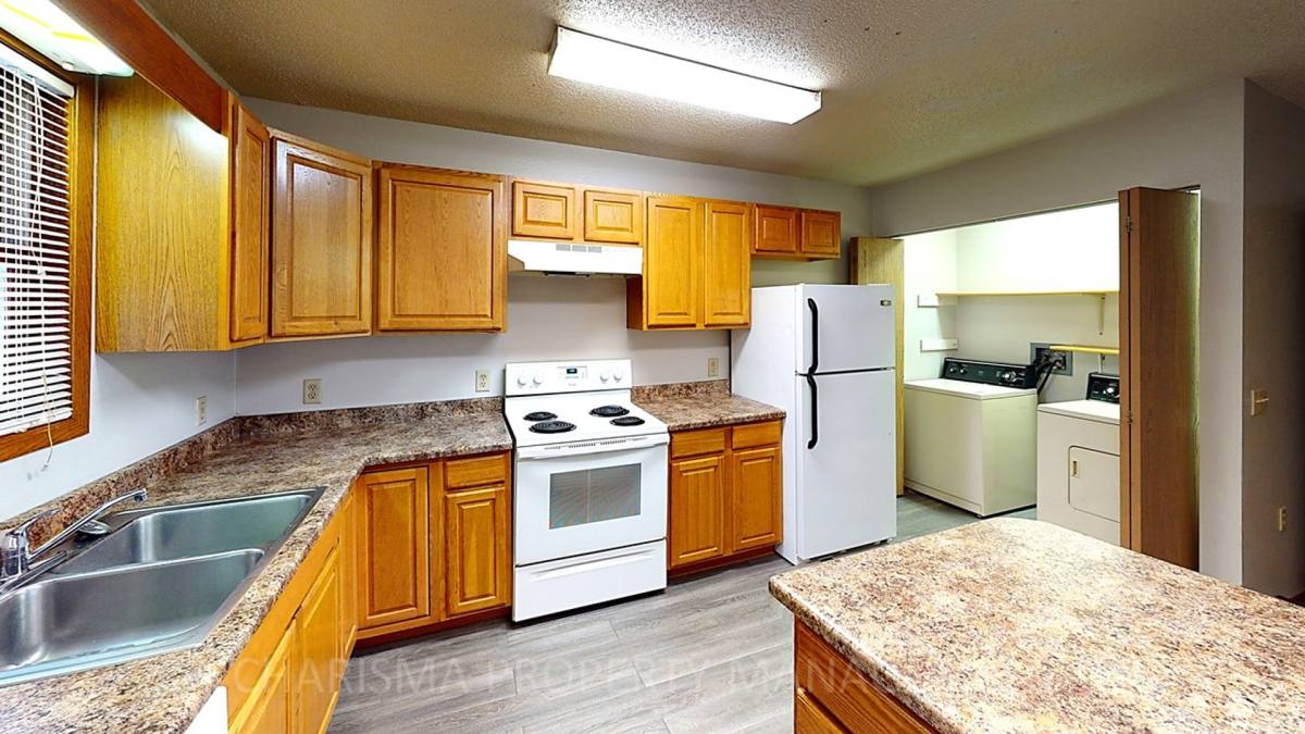 Apartment for rent at 3500, 3506 & 3510 S Sertoma Ave, Sioux Falls, SD 57106