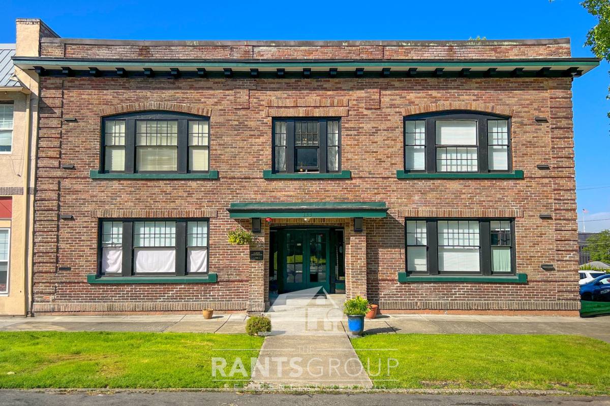 Apartment for rent at 133 N Market Blvd, Chehalis, WA 98532
