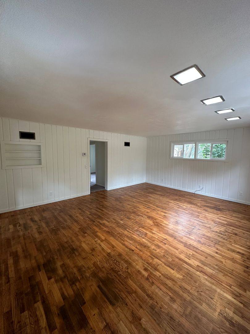 Apartment for rent at 511 - 515 E Madison Ave, Milton, WI 53563