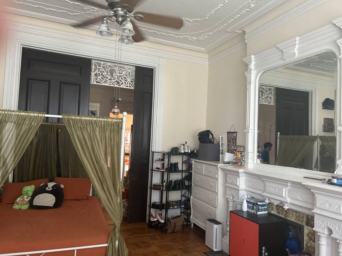 Apartment for rent at 2 E Franklin St, Richmond, VA 23219