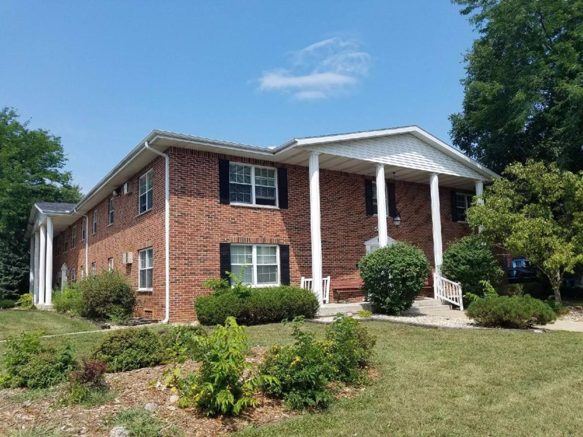 Apartment for rent at 501 W Grand Ave, Beloit, WI 53511