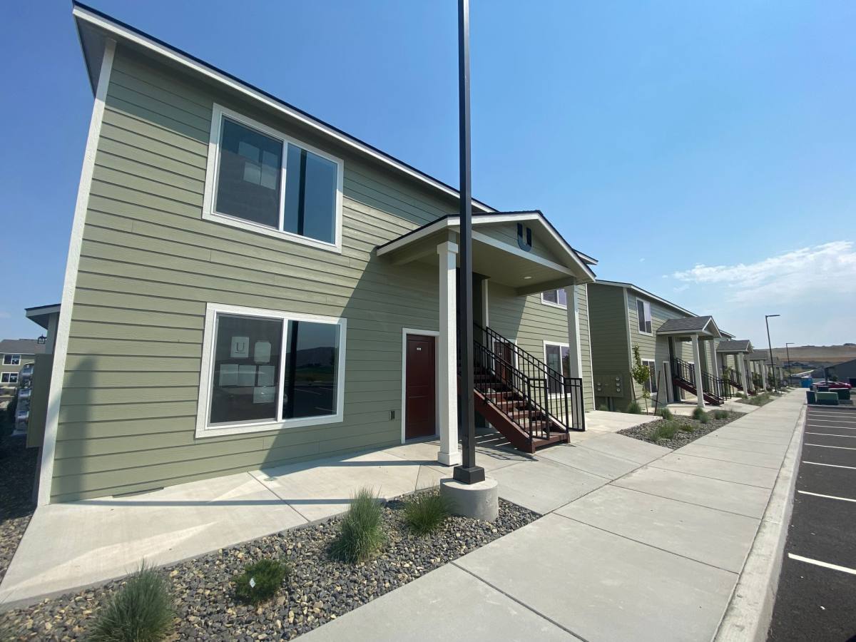 Apartment for rent at 7850 Paradise Way, West Richland, WA 99353