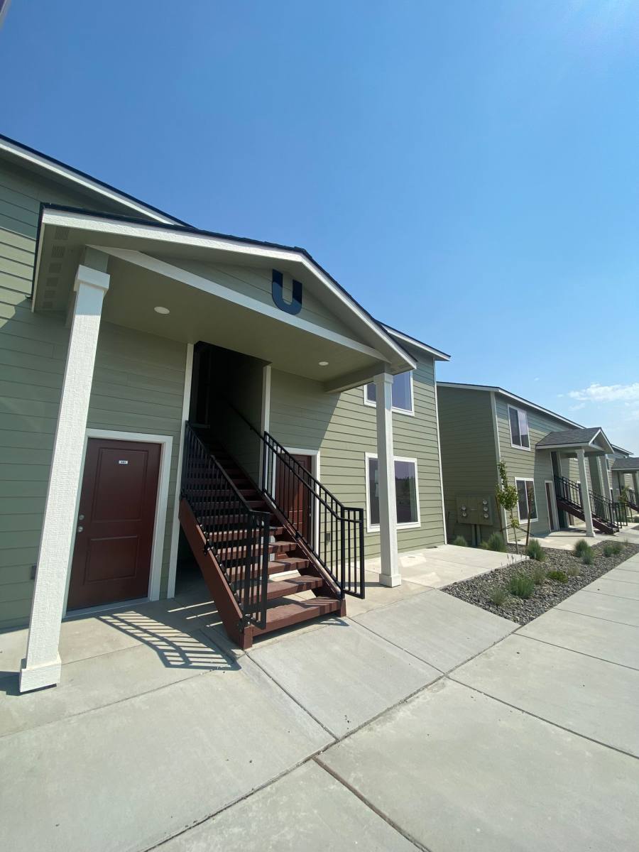 Apartment for rent at 7850 Paradise Way, West Richland, WA 99353