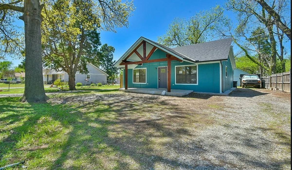 House for rent at 3803 N Redmond Ave, Bethany, OK 73008