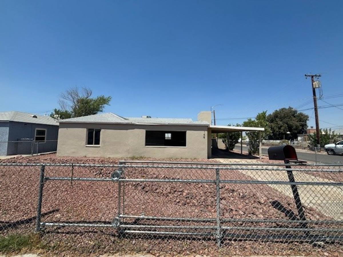 House for rent at 148 Fir St, Henderson, NV 89015