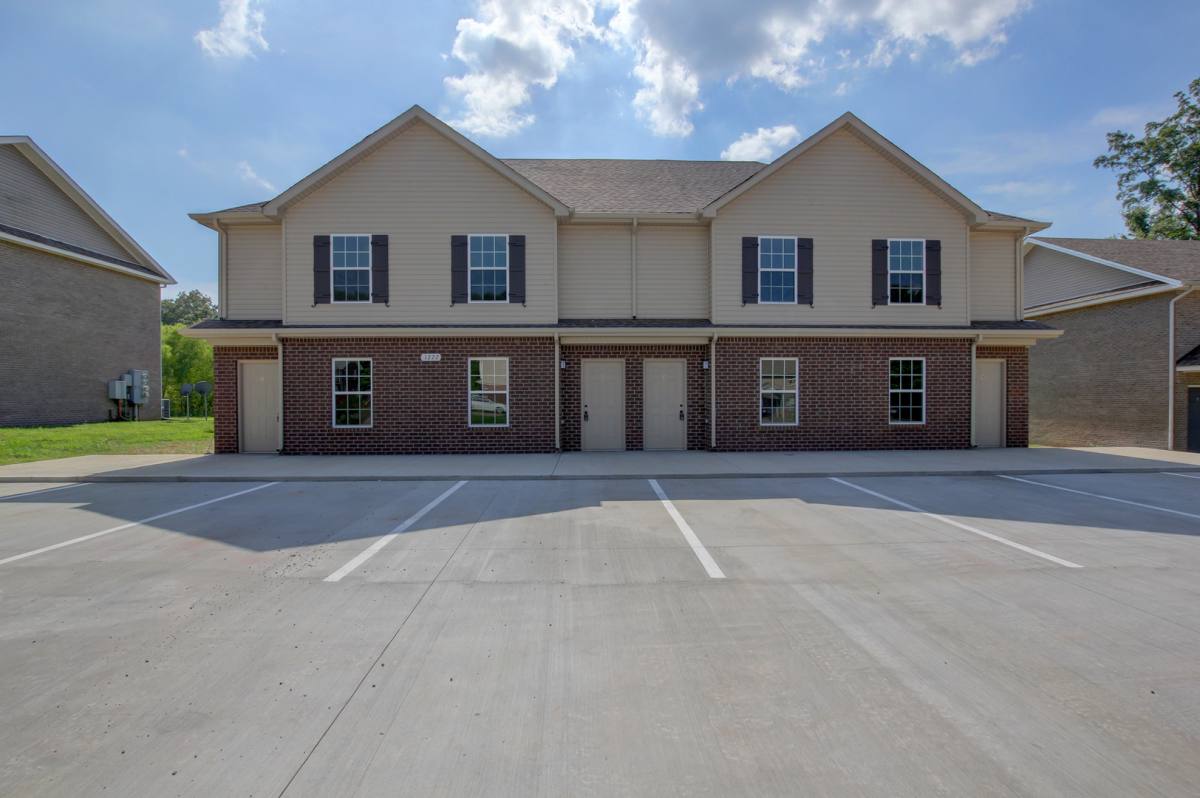 Apartment for rent at 1222 Ashridge Dr, Clarksville, TN 37042