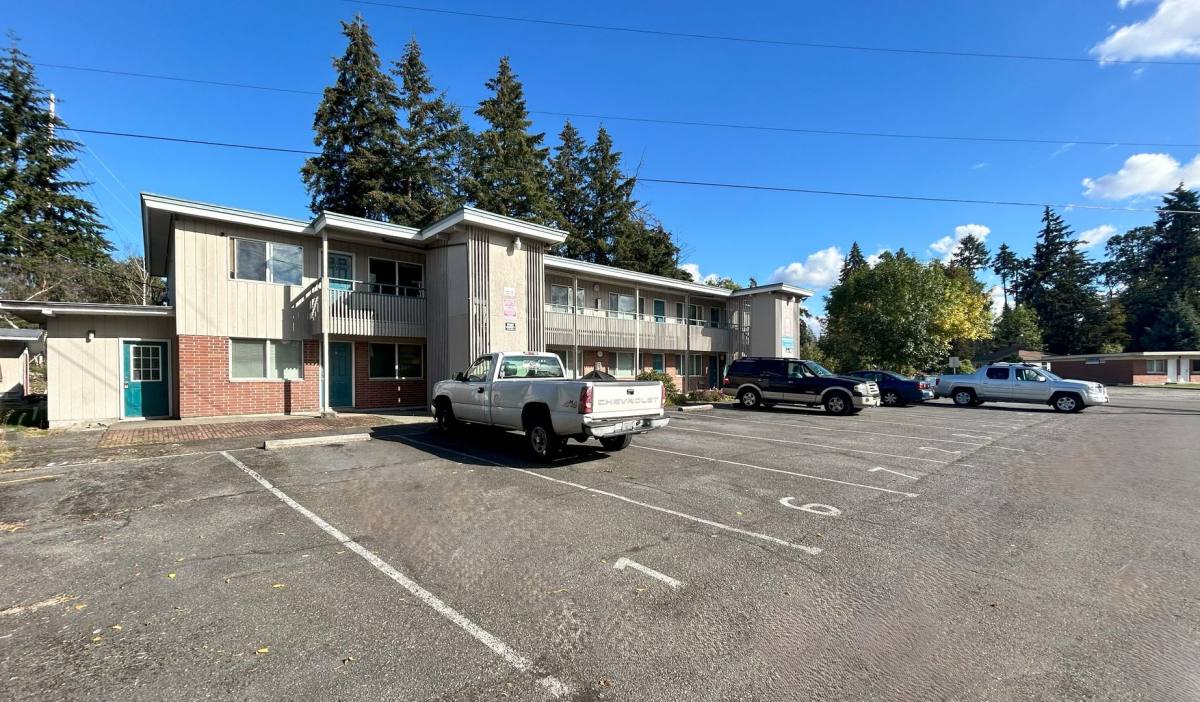 Apartment for rent at 5123 Seattle Ave SW, Lakewood, WA 98499