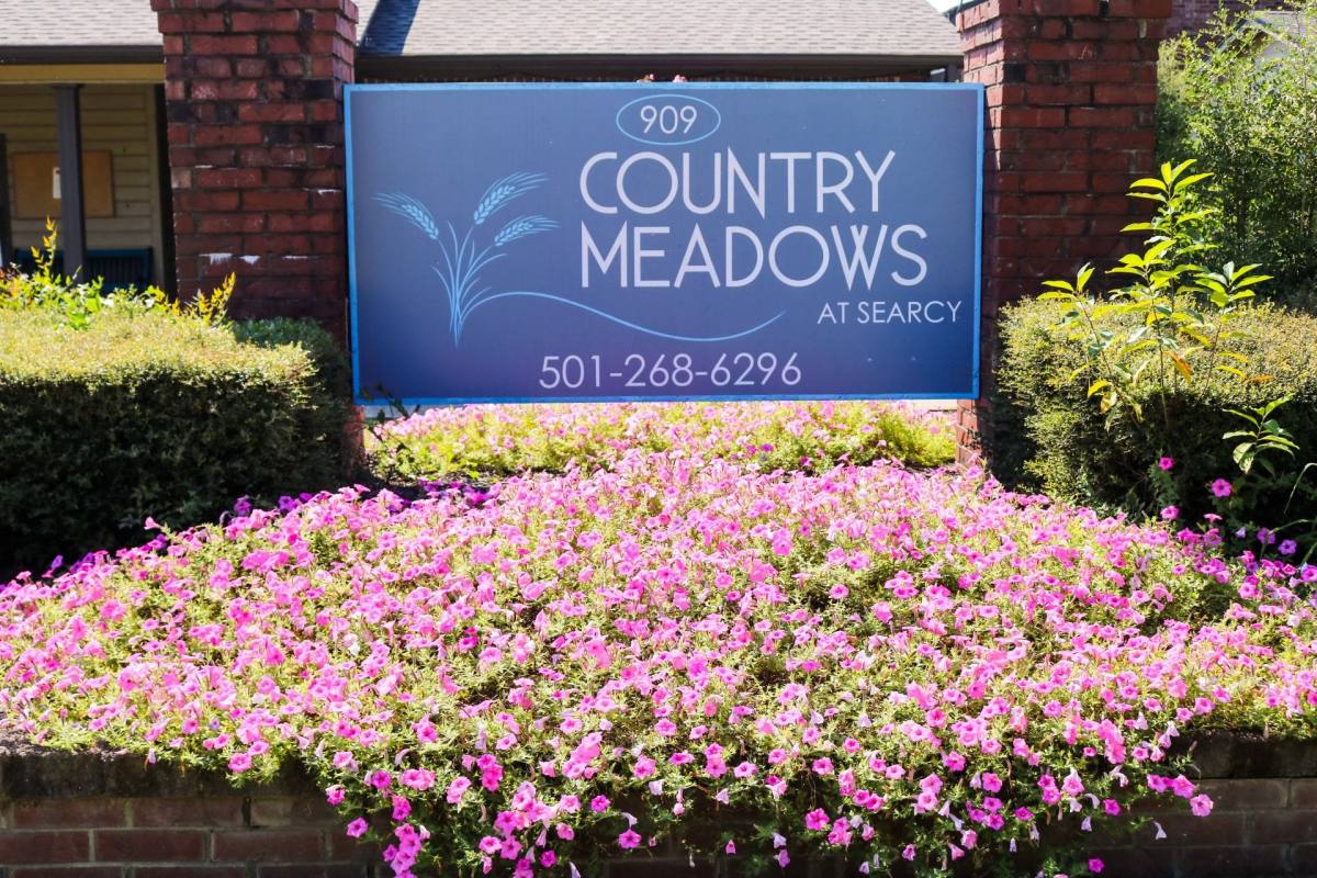 Apartment for rent at 909 Holmes Rd, Searcy, AR 72143