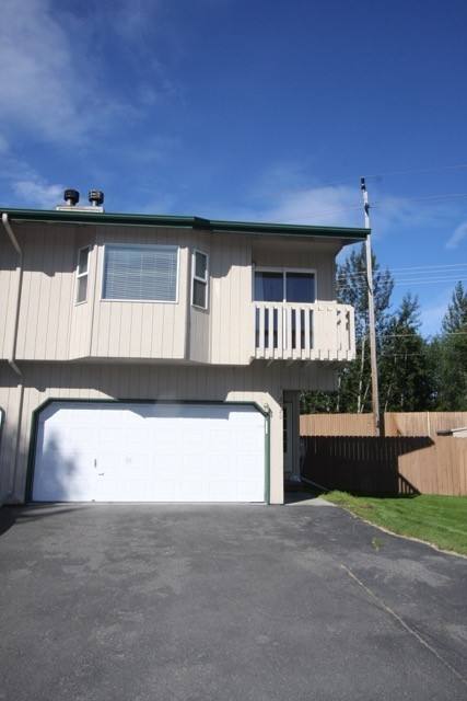 Townhouse for rent at 2720 Easthaven Circle, Anchorage, AK 99508