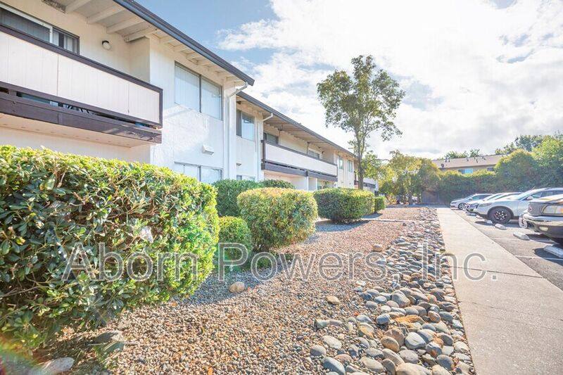 Apartment for rent at 10335 White Rock Rd #28, Rancho Cordova, CA 95670
