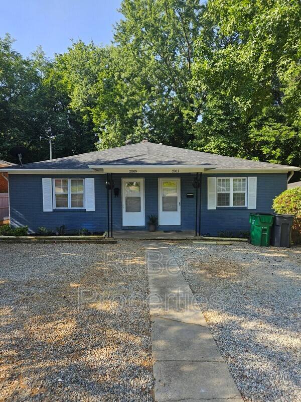 Apartment for rent at 2009 Grier Ave, Charlotte, NC 28216