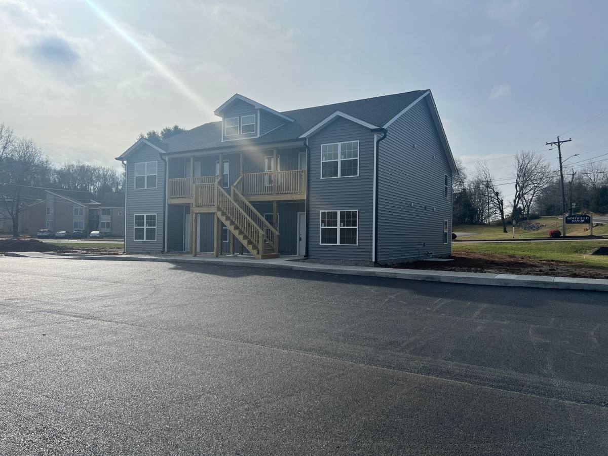 Apartment for rent at 923 W 9th St, Russellville, KY 42276