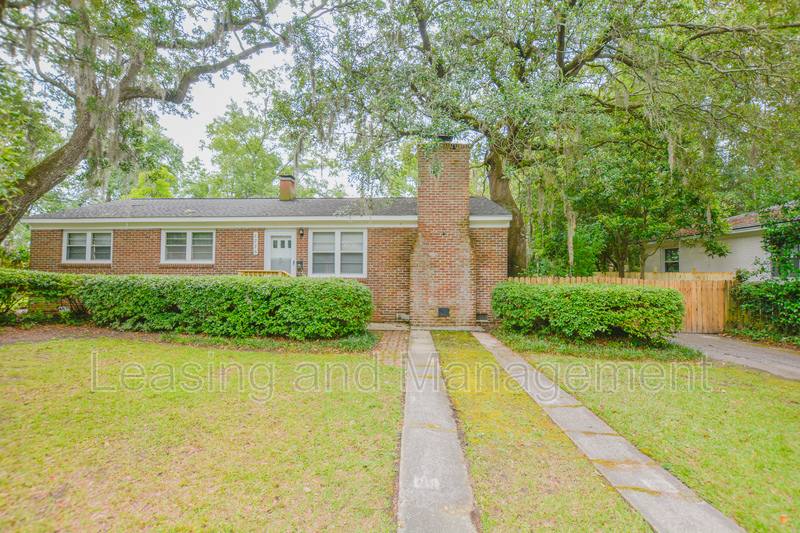 House for rent at 1775 Markham Rd, Charleston, SC 29414