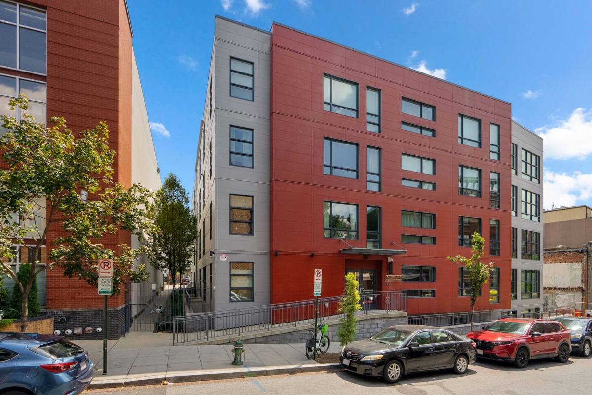 Condo for rent at 2337 Champlain St #NW, Washington, DC 20009