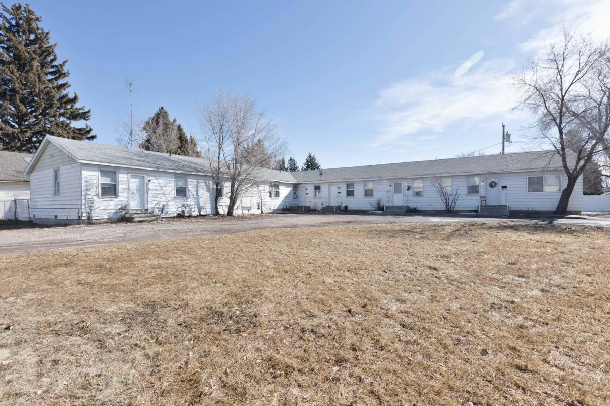 Apartment for rent at 570 N Maple St, Blackfoot, ID 83221