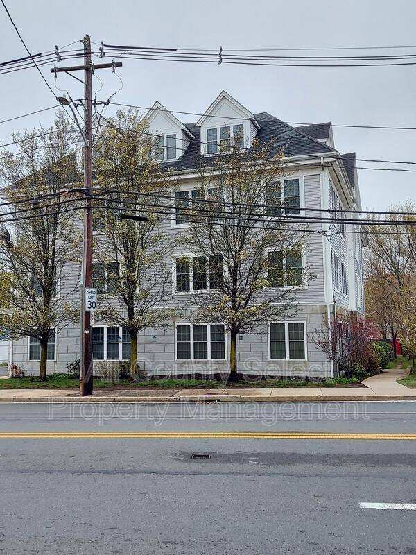 Condo for rent at 103 Elliott St #3, Beverly, MA 01915