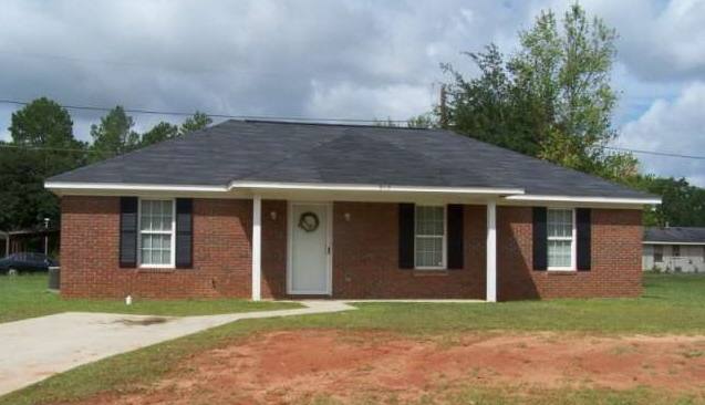 House for rent at 917 Hobson St, Albany, GA 31705
