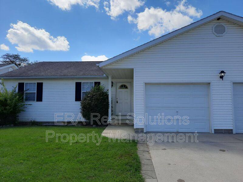 Condo for rent at 1042 N W St, Hillsboro, OH 45133