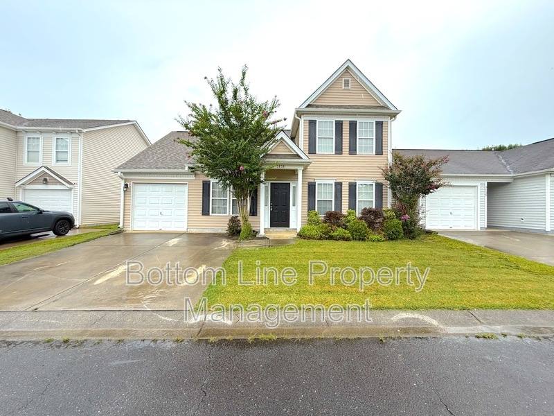Townhouse for rent at 3131 Ocalle Lane, Fort Mill, SC 29707