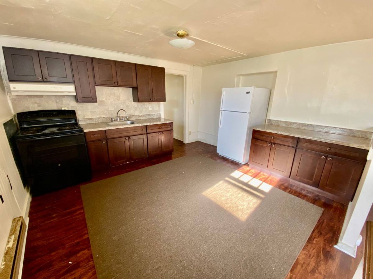 Apartment for rent at 1018-1024 S Hall St, Allentown, PA 18103