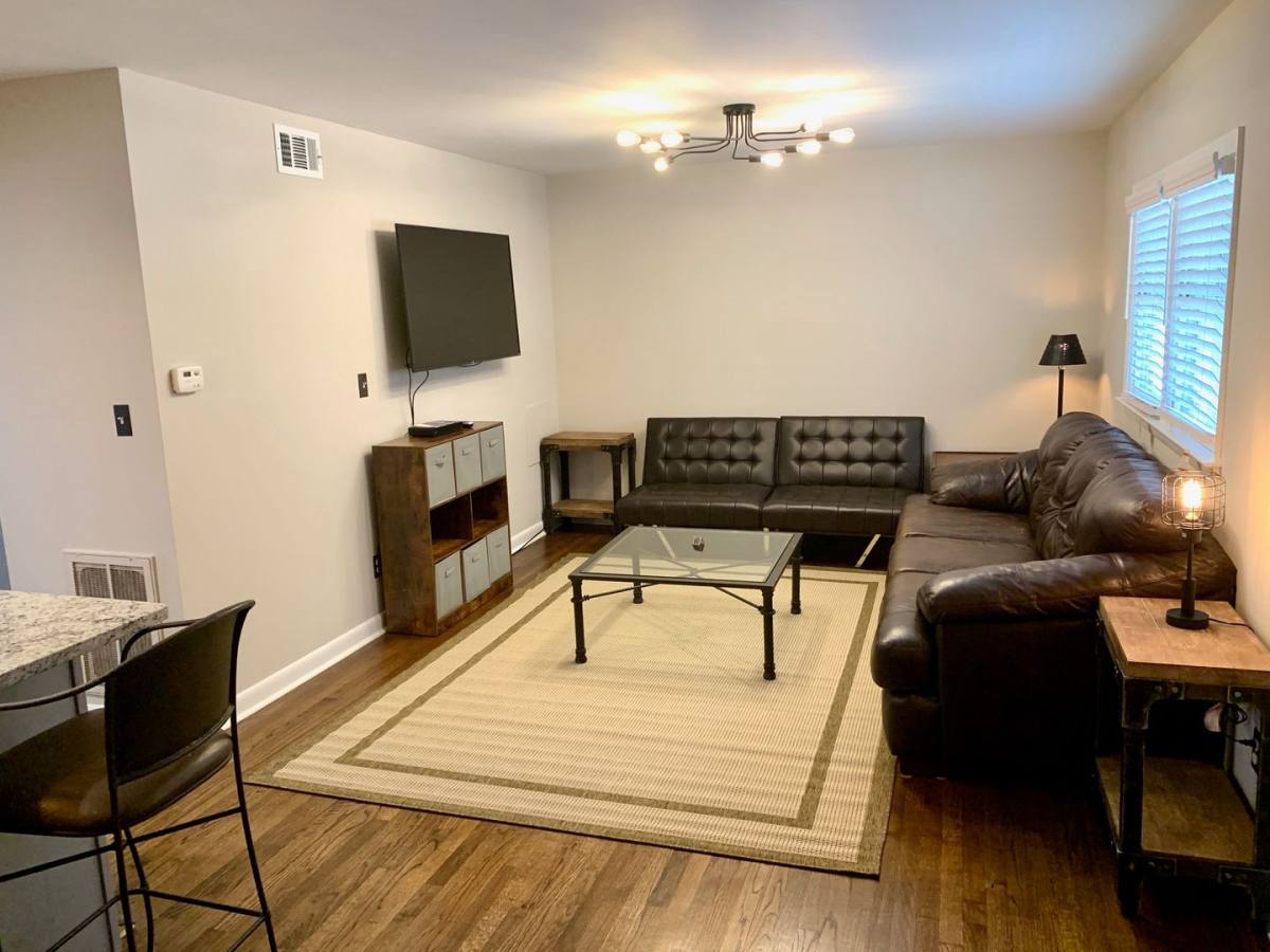 Apartment for rent at 176 Georgia Ave, Athens, GA 30606