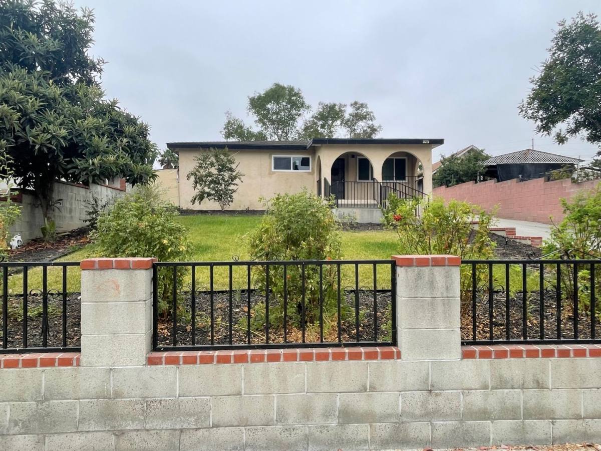 House for rent at 20437 Kenwood Ave, Torrance, CA 90502