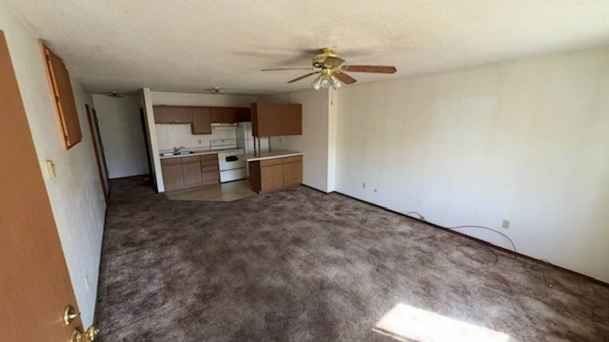 Apartment for rent at 124 N Broadway St, Canton, SD 57013