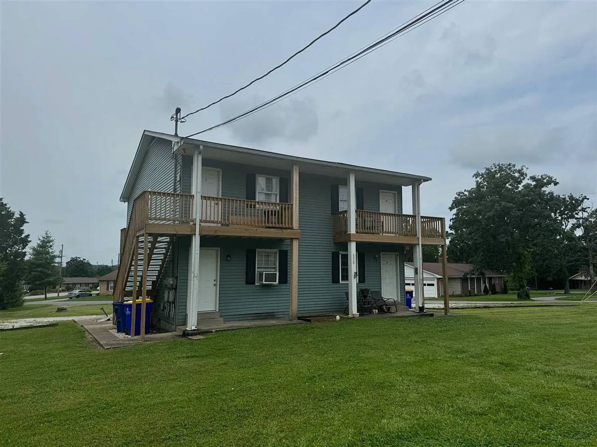 Apartment for rent at 1427 N Sunrise Dr, Bowling Green, KY 42101