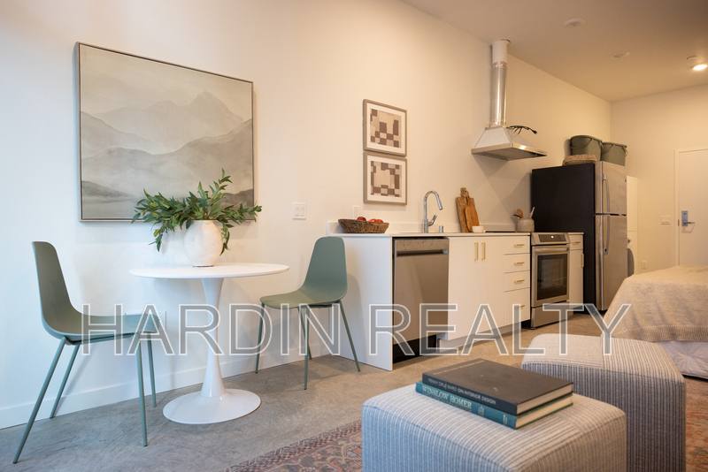 Apartment for rent at 500 16th St #108, Sacramento, CA 95814