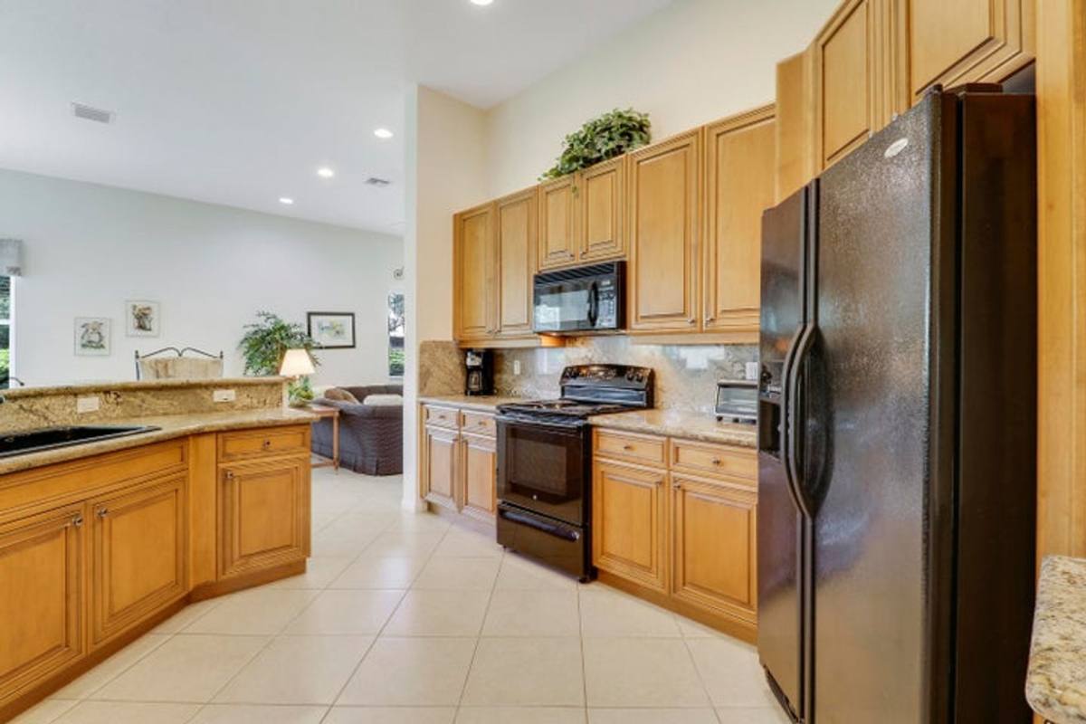 House for rent at 6565 Garde Rd, Boynton Beach, FL 33472