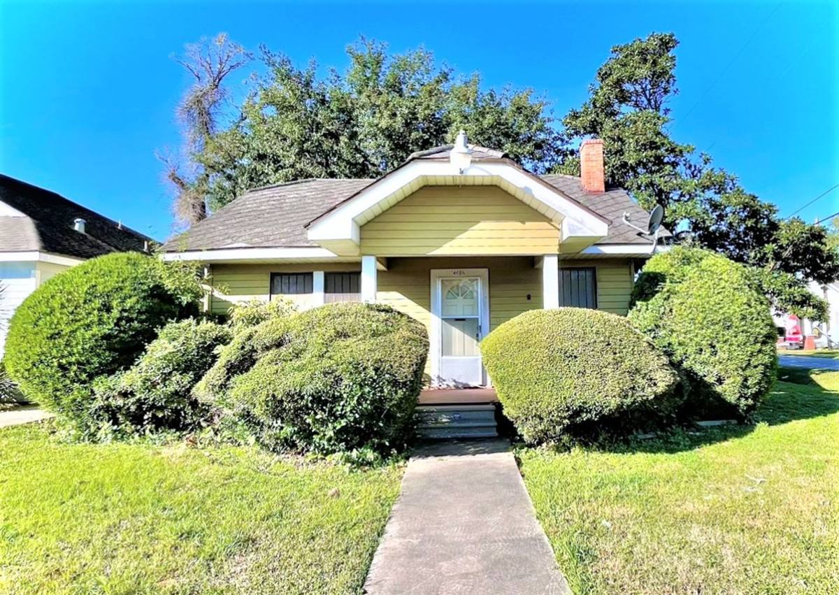 House for rent at 4606 Highland Ave, Beaumont, TX 77705