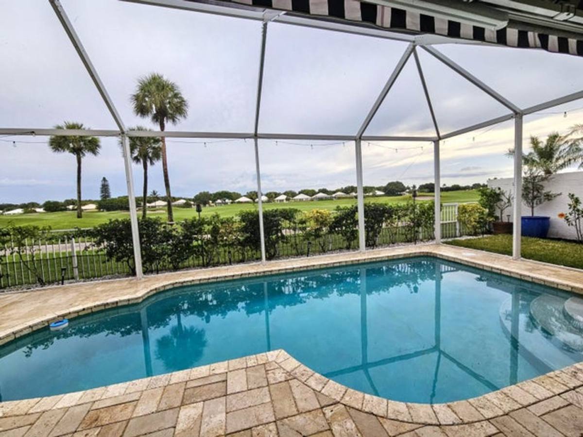 House for rent at 1225 Avondale Lane, West Palm Beach, FL 33409