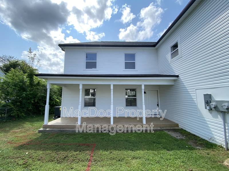 Apartment for rent at 1424 William St #A, Fredericksburg, VA 22401