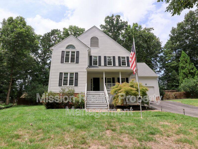 House for rent at 4600 Cedar Cliff Rd, Chester, VA 23831