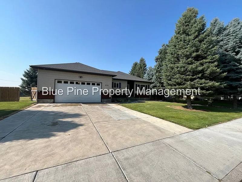 House for rent at 2125 Saddle Lane, Idaho Falls, ID 83402