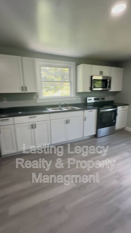 House for rent at 329 Jackson St, Reidsville, NC 27320
