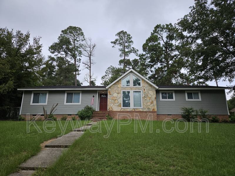 House for rent at 1702 Harrogate Dr, Augusta, GA 30906