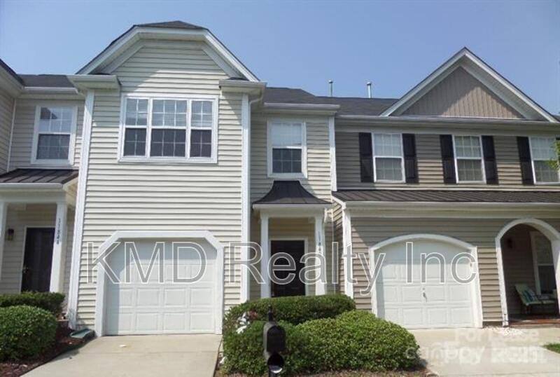 Townhouse for rent at 11840 Lion Cub Lane, Charlotte, NC 28273